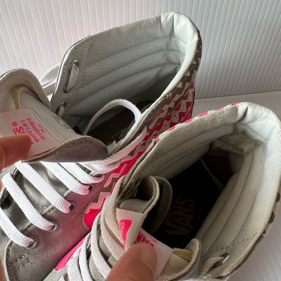 Vans Gray Pink White Chevron Pro Classic 721454  SZ Women's 9.5 Sneakers Men's 8 - Picture 6 of 9